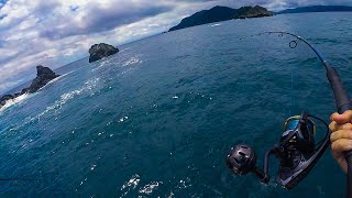 Lawson Lindsey – Catching Big Tuna Off Rocky Islands