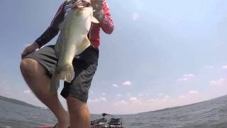 Ten minutes of ledge fishing with Kevin VanDam