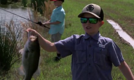 Bassmaster – Take a Kid Fishing: Dale and Dax McDaniel
