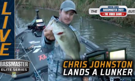 Bassmaster – Chris Johnston's early kicker on Day 3 at the Sabine