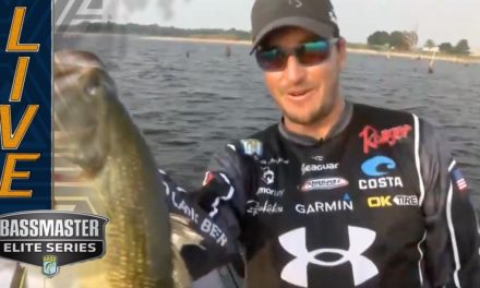 Bassmaster – FORK: Chris Johnston staying steady in the Top 10