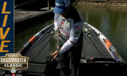 Bassmaster – CLASSIC: Canterbury's charge near the lead