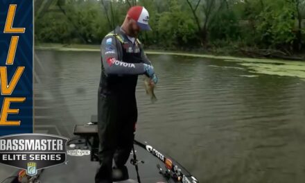 Bassmaster – MISS RIVER: Swindle and Lester building their bags