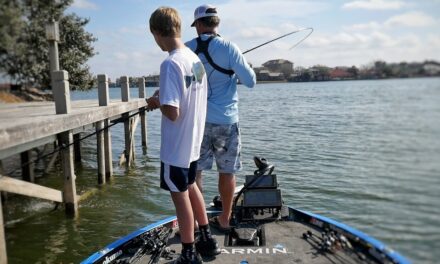Scott Martin Pro Tips – Giant Swimbaits – The 14yr old "Swimbait Kid" shows me something very Special! Bass Fishing on LBJ