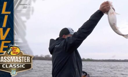 Bassmaster – Adam Rasmussen starts Championship Sunday of the Classic with a 4 pounder